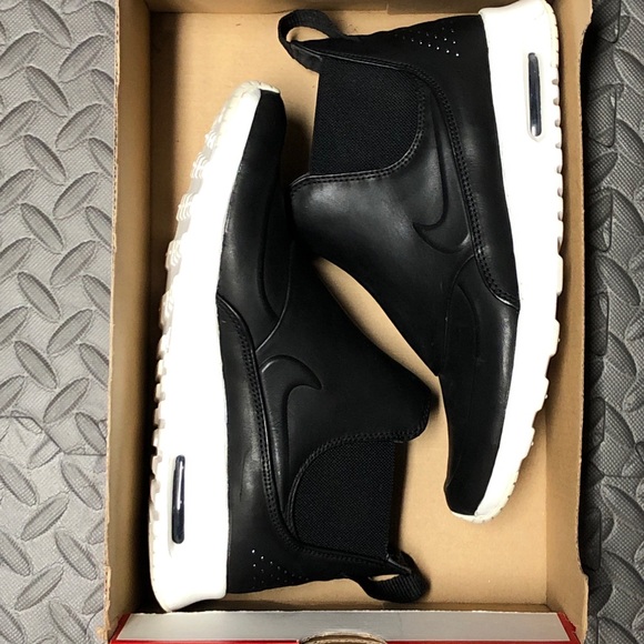 Nike Air Max Thea Mid Black Sail Noir 859550-001 Women's Shoes Boot NEW - Picture 9 of 10